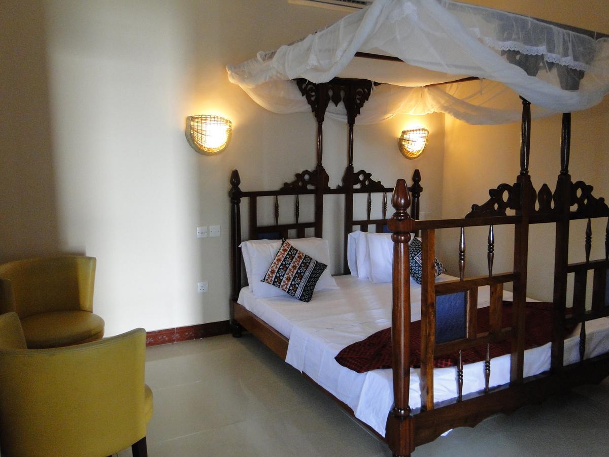 Pwani Silver Sand Beach Hotel Занзибар Экстерьер фото